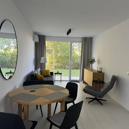 Jadore Dune Deluxe 5 Sunny Apartment *